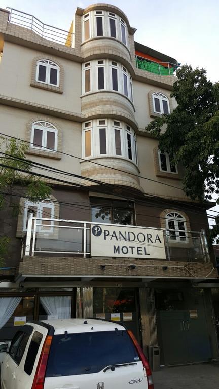 Pandora Motel Γιανγκόν Εξωτερικό φωτογραφία