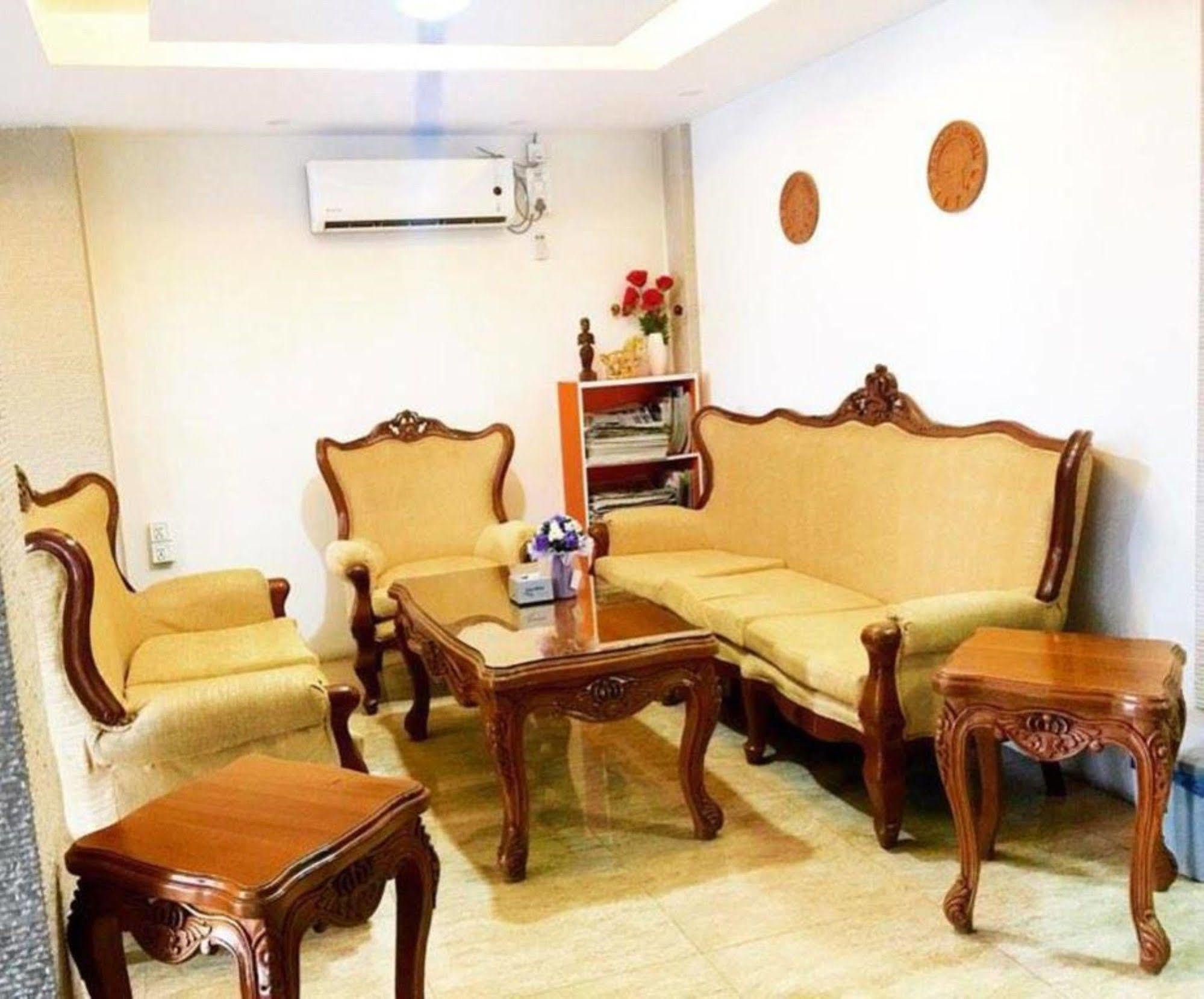 Pandora Motel Γιανγκόν Εξωτερικό φωτογραφία