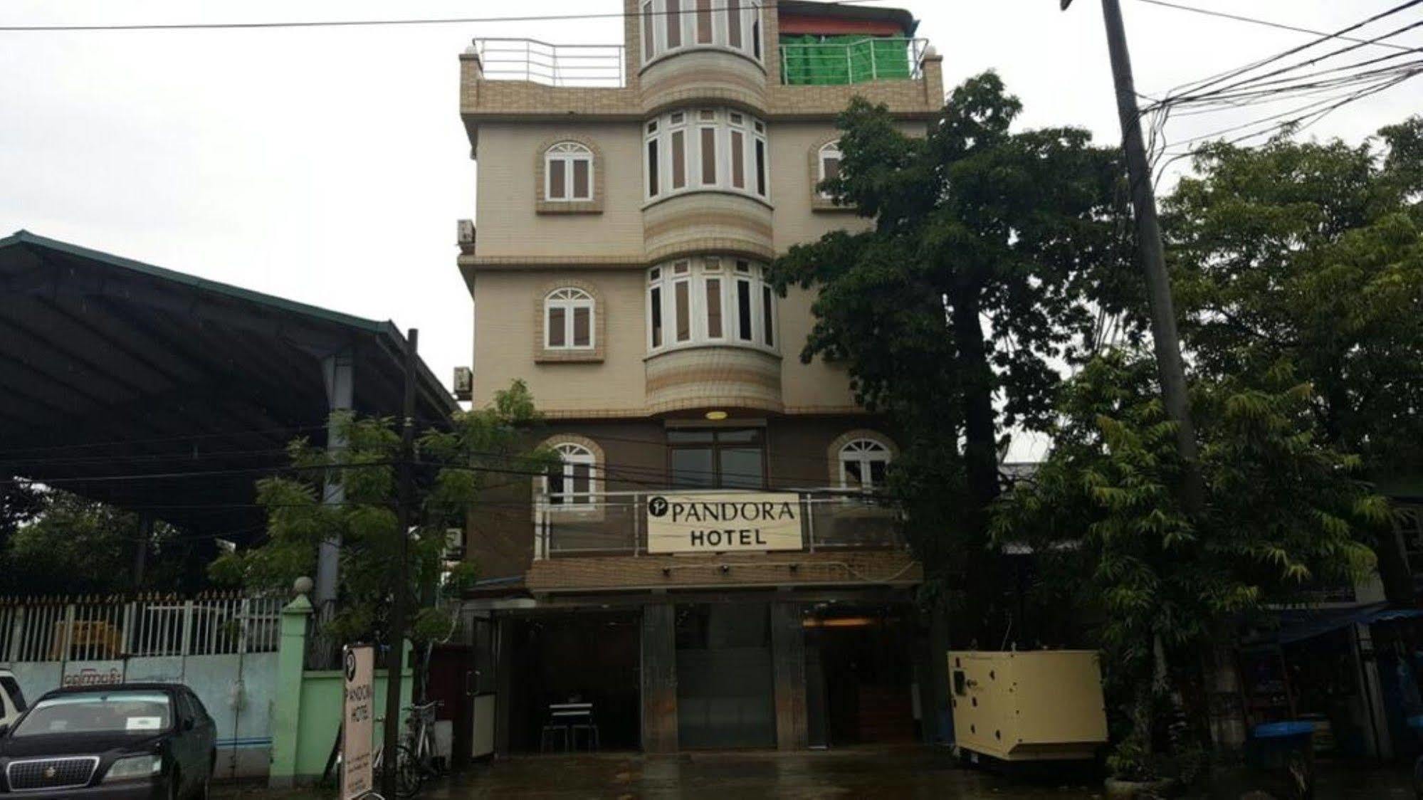 Pandora Motel Γιανγκόν Εξωτερικό φωτογραφία
